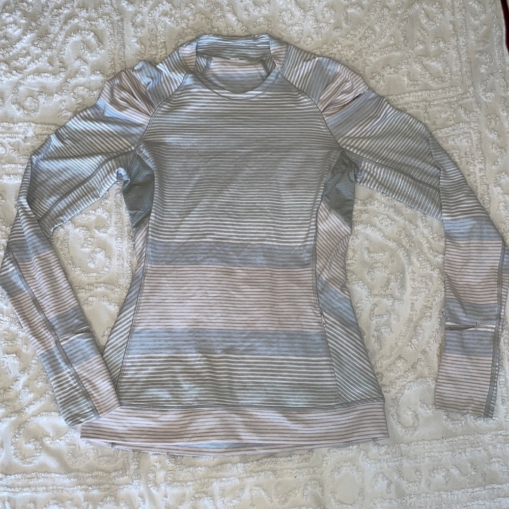 Lululemon Long Sleeve Top